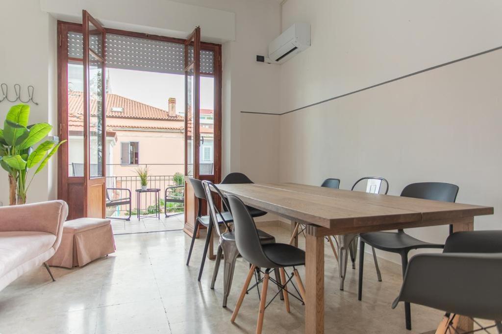 Buscine Home Pescara Centro - Palma Gratuita In Lido Attrezzato Dış mekan fotoğraf